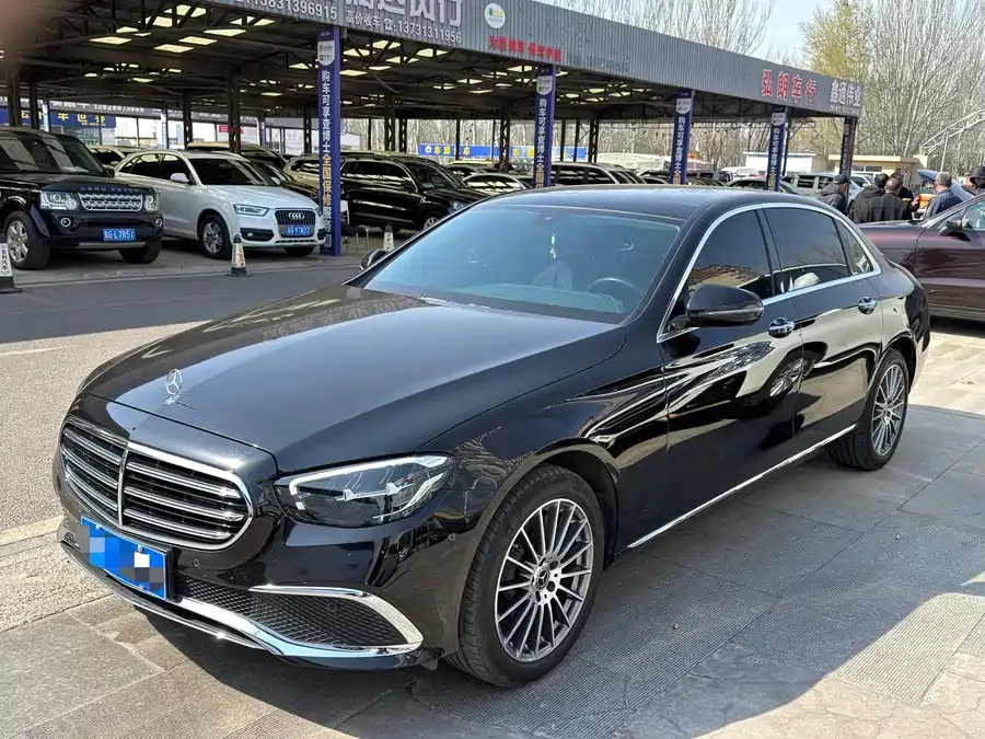 Mercedes-Benz E-Class 2023