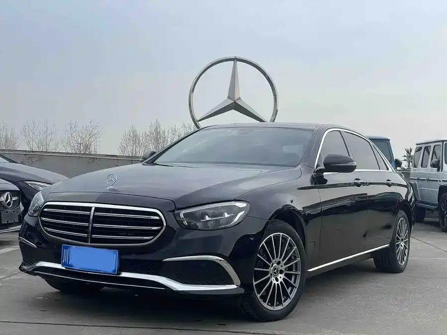 Mercedes-Benz E-Class 2023