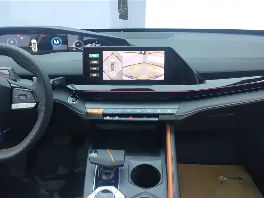 Changan UNI-V Changan UNI-V 2022 1.5T Premium Edition 2023 — миниатюра 4