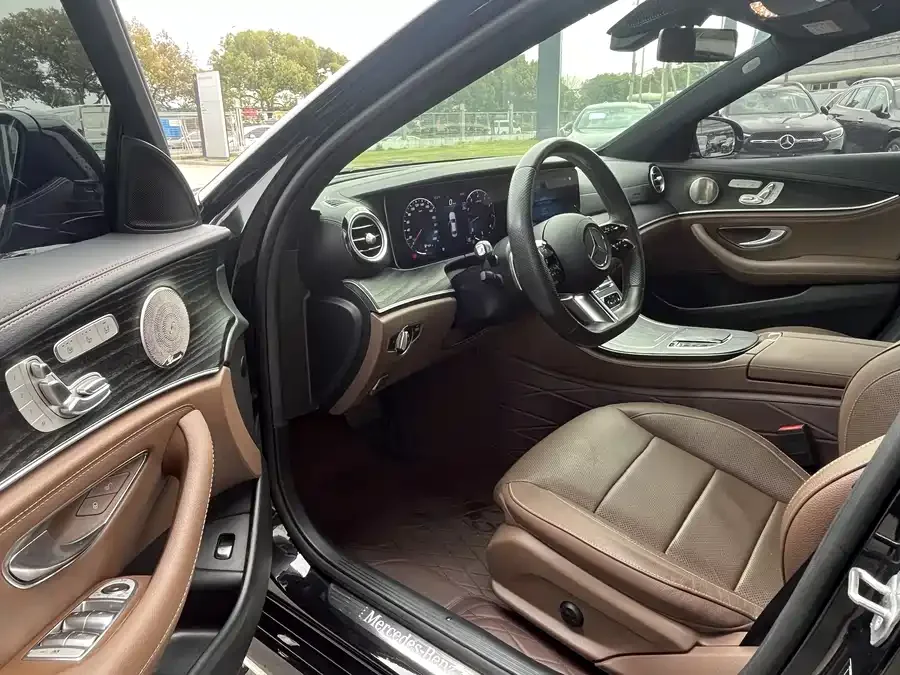 Mercedes-Benz E-Class Mercedes-Benz E-Class 2023 E 300 L Sports Luxury Edition 2022 — миниатюра 3