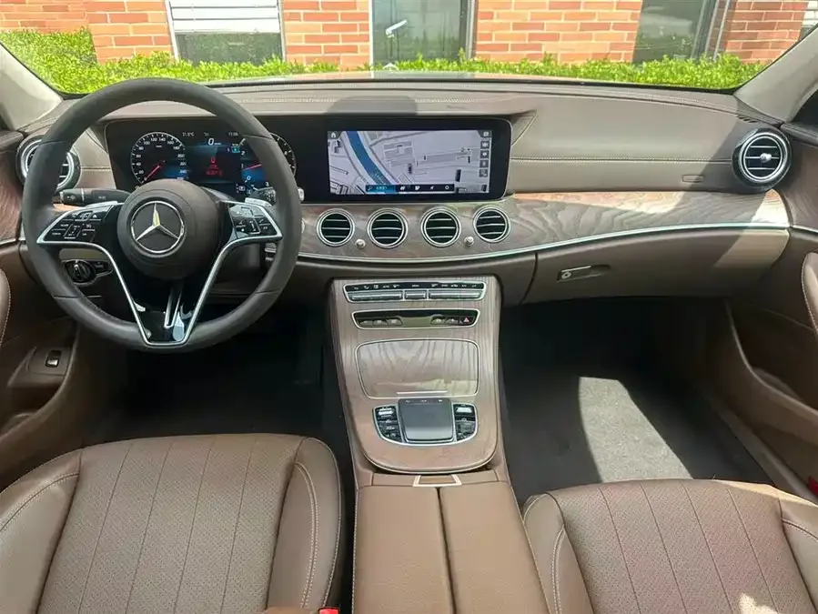 Mercedes-Benz E-Class Mercedes-Benz E-Class 2023 E 300 L Fashion Edition 2023 — миниатюра 3