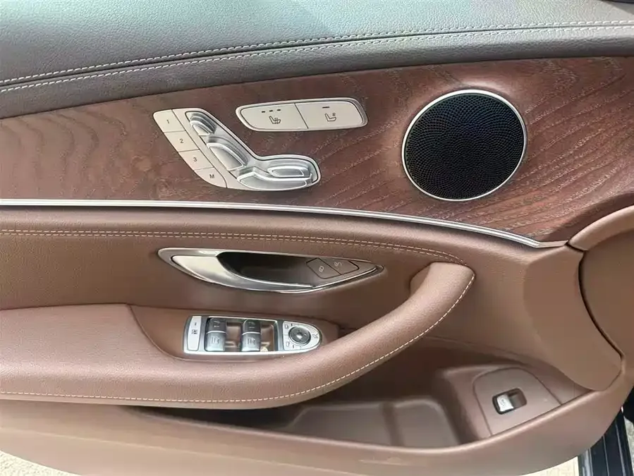 Mercedes-Benz E-Class Mercedes-Benz E-Class 2023 E 300 L Fashion Edition 2023 — миниатюра 5