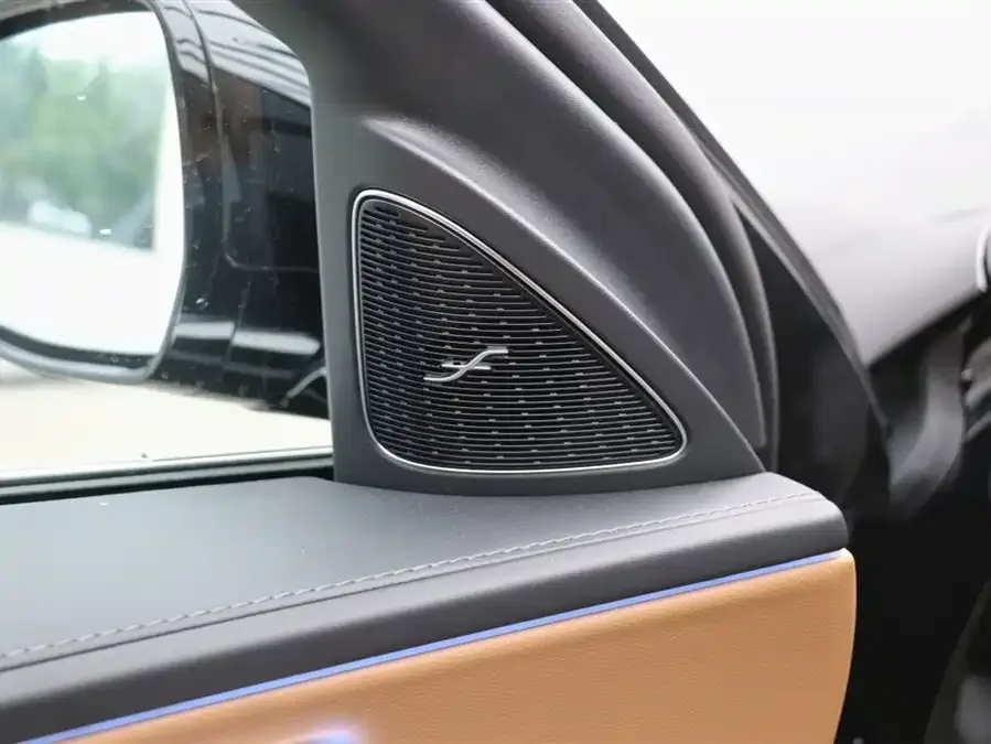 Mercedes-Benz E-Class 2026 Mercedes-Benz E-Class E 300 L Luxury 2026 — миниатюра 4