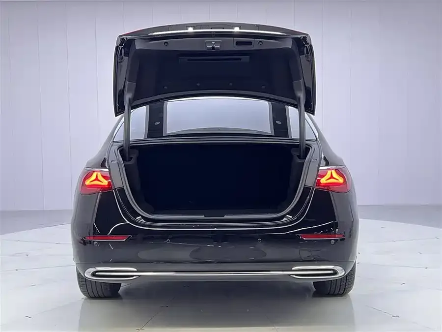 Mercedes-Benz E-Class Mercedes-Benz E-Class 2024 E 260 L 2024 — миниатюра 4