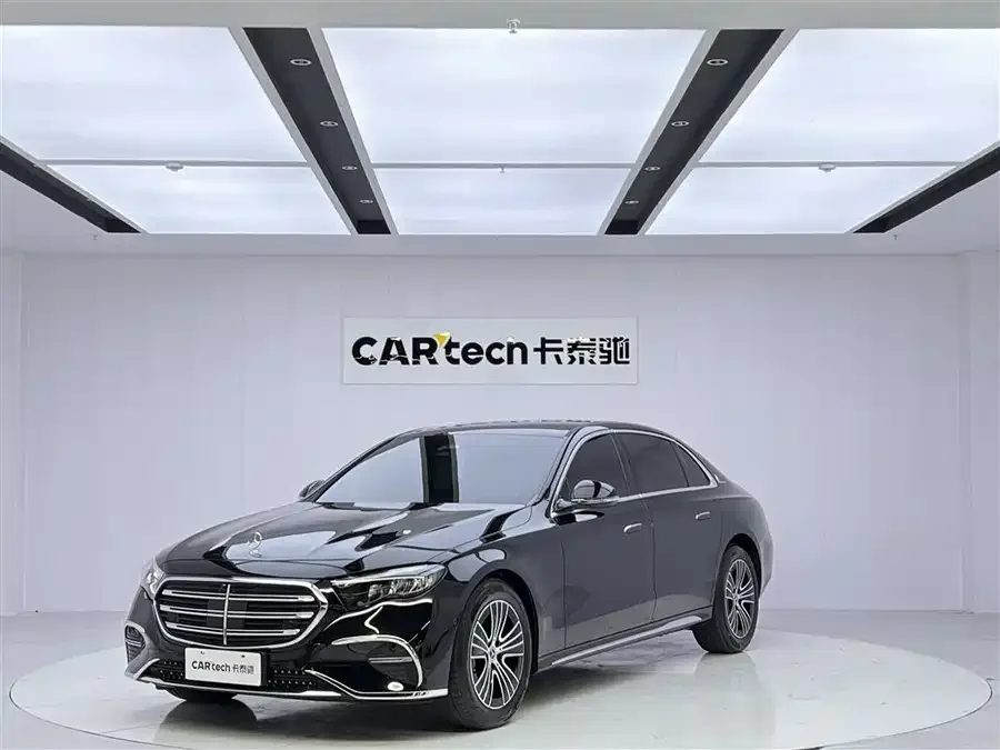Mercedes-Benz E-Class 2024