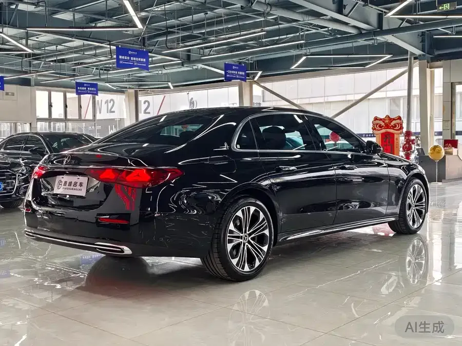 Mercedes-Benz E-Class Mercedes-Benz E-Class 2025 facelift E 300 L Luxury Edition 2025 — миниатюра 4
