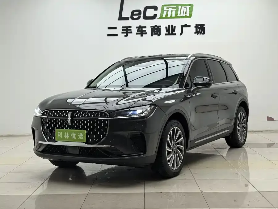 Lincoln Adventurer 2023