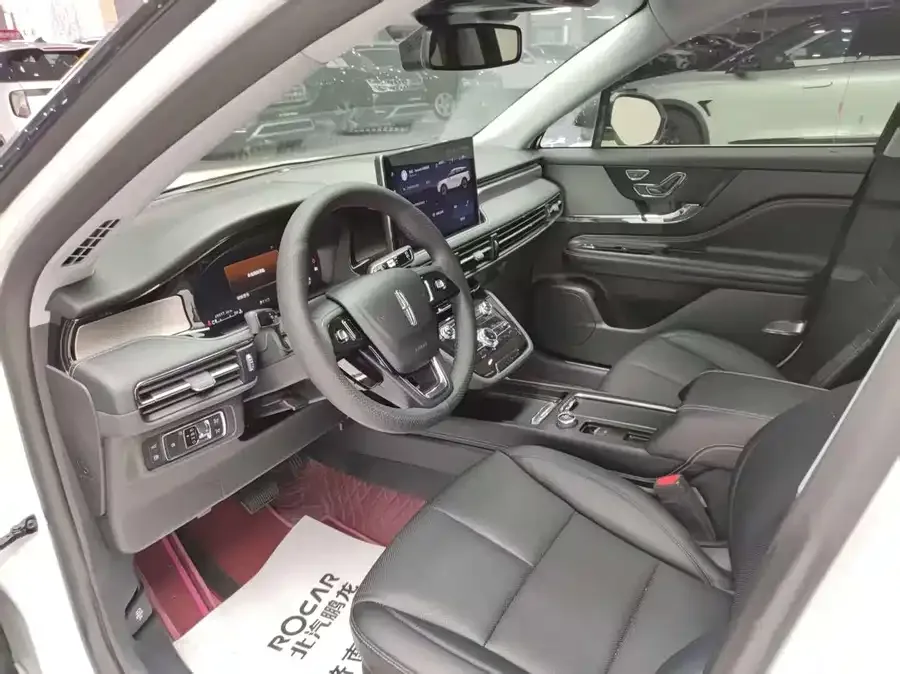 Lincoln Adventurer New Energy Adventurer New Energy 2021 PHEV 4WD e-Enjoy Edition 2022 — миниатюра 3