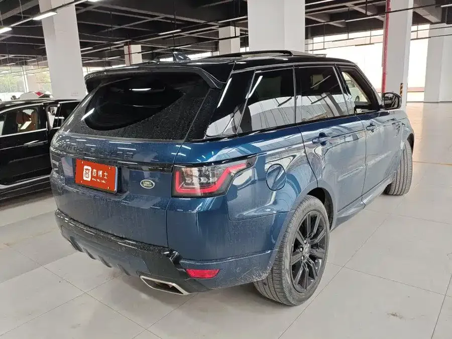 Land Rover Range Rover Sport Range Rover Sport 2022 3.0 L6 Dark Blue Glitter Edition 2022 — миниатюра 3