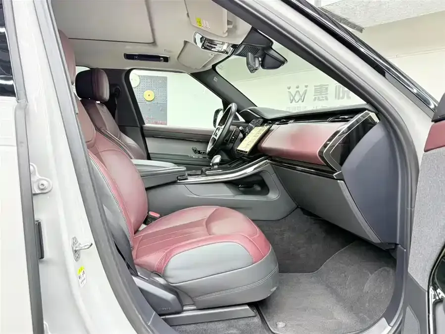Land Rover Range Rover Sport Range Rover Sport 2024 400PS Dynamic HSE 2023 — миниатюра 2