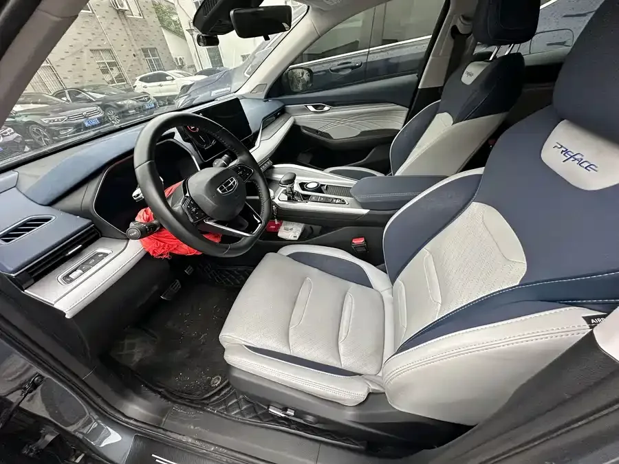 Geely Xingrui Xingrui 2021 2.0TD Premium Edition 2022 — миниатюра 3