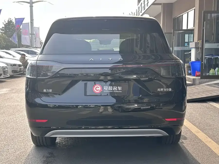 AITO M9 QM9 2024 Pure Electric Ultra Edition 100kWh 5-seater Edition 2026 — миниатюра 3