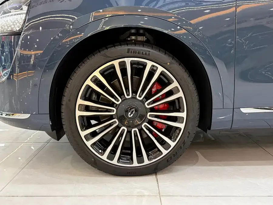 AITO M9 M9 2024 Extended Range Ultra Edition 52kWh 6-seater Edition 2026 — миниатюра 2