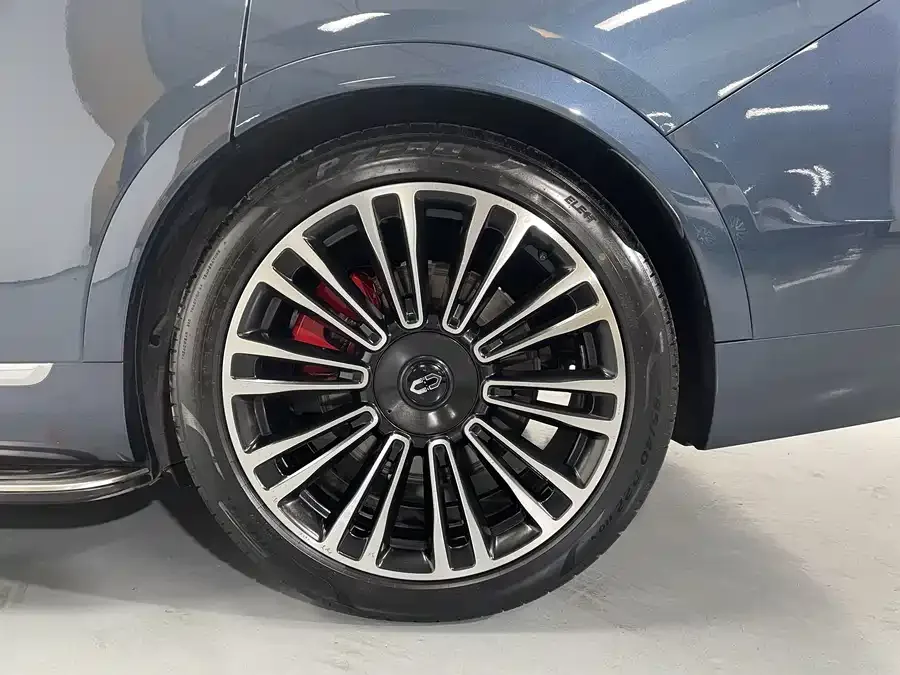 AITO M9 M9 2024 Extended Range Ultra Edition 42kWh 6-seater Edition 2024 — миниатюра 5