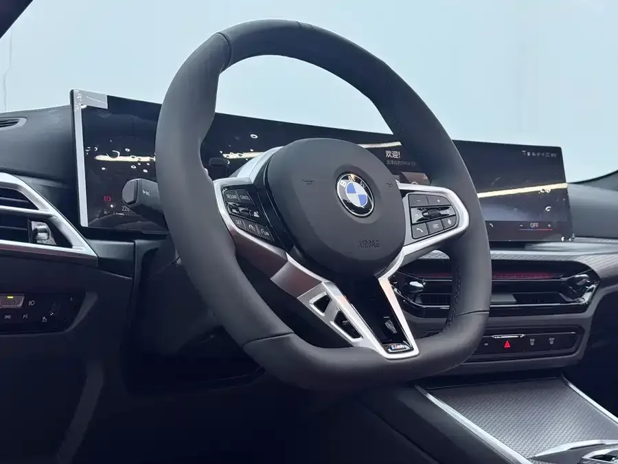 BMW 4 Series BMW 4 Series 2024 430i Convertible M Sport Night Edition 2024 — миниатюра 3