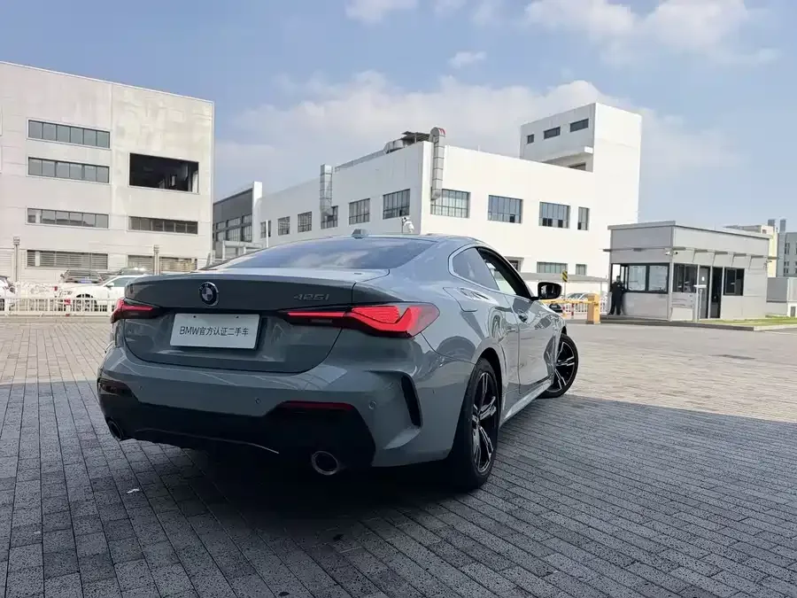 BMW 4 Series BMW 4 Series 2024 425i M Sport Package 2025 — миниатюра 4