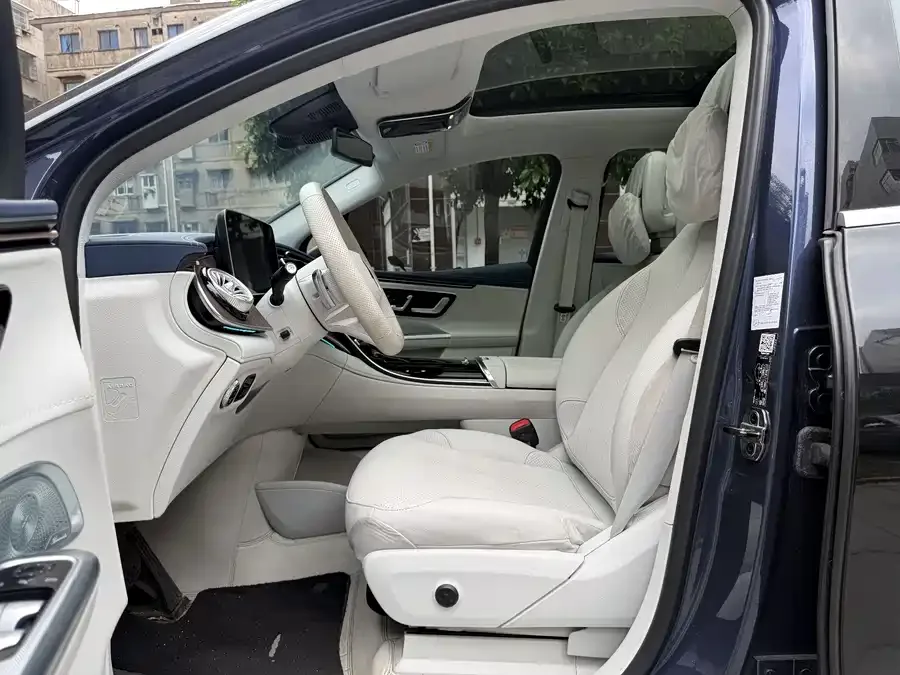 Mercedes-Benz EQE SUV Mercedes-Benz EQE SUV 2023 350 4MATIC Pioneer Edition 2023 — миниатюра 5