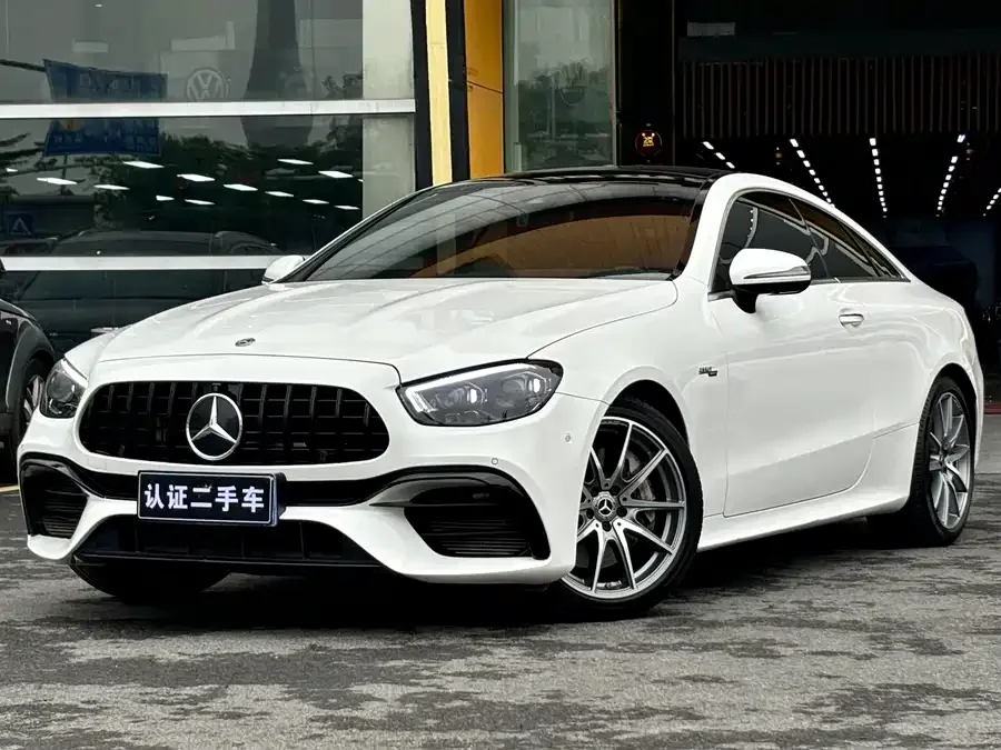 Mercedes-Benz E-Class 2022