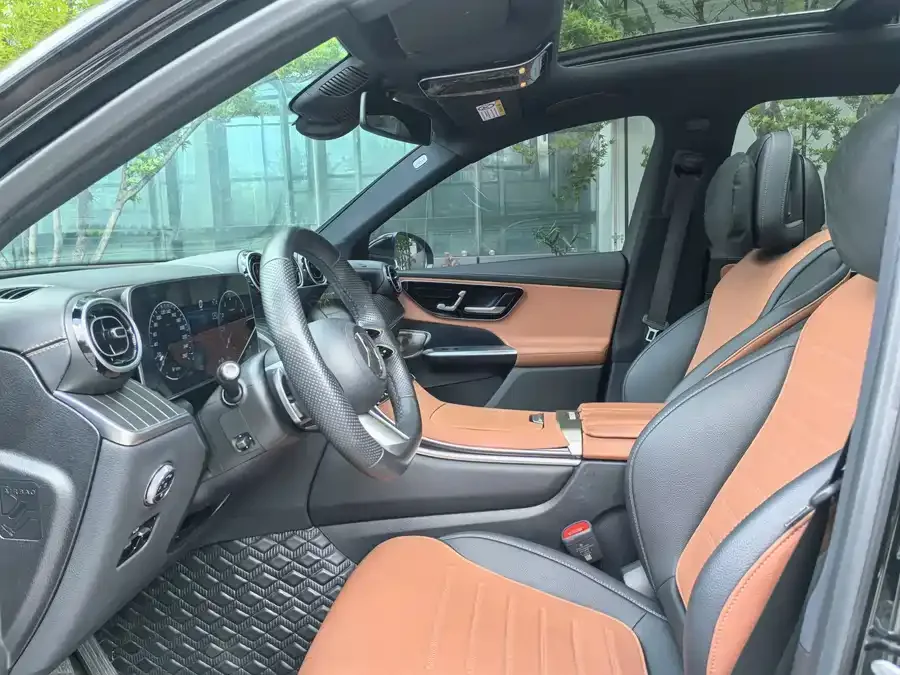 Mercedes-Benz GLC-Class Mercedes-Benz GLC 2024 GLC 300 L 4MATIC dynamic 5-seater 2023 — миниатюра 3