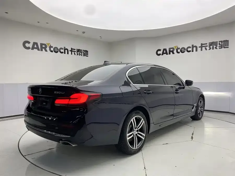 BMW 5 Series BMW 5 Series 2023 530Li Leading Luxury Package 2023 — миниатюра 2
