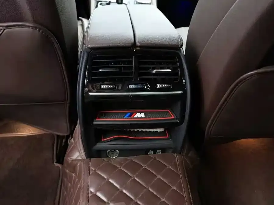 BMW 5 Series BMW 5 Series 2022 530Li Leading M Sport Package 2022 — миниатюра 5