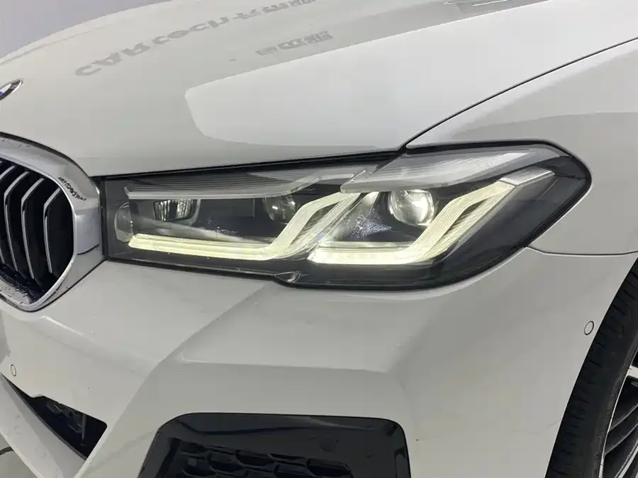 BMW 5 Series BMW 5 Series 2023 530Li Leading M Sport Package 2023 — миниатюра 3