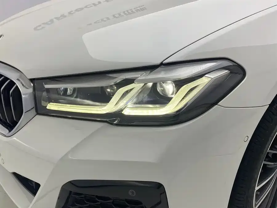 BMW 5 Series BMW 5 Series 2023 530Li Leading M Sport Package 2023 — миниатюра 3
