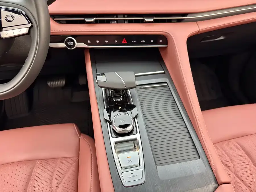 Changan CS75PLUS Changan CS75PLUS 2024 Third Generation Champion Edition 1.5T Smart Driving and Navigation Edition 2024 — миниатюра 4