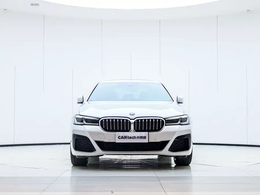 BMW 5 Series BMW 5 Series 2023 530Li Leading M Sport Package 2023 — миниатюра 3