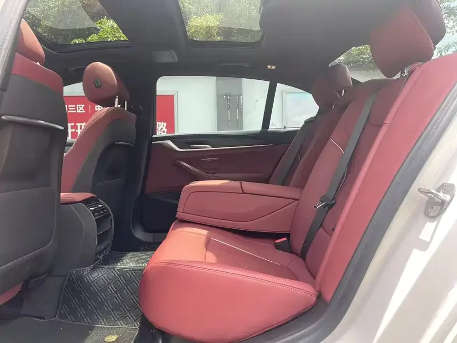 BMW 5 Series BMW 5 Series 2022 530Li Leading M Sport Package 2023 — миниатюра 4