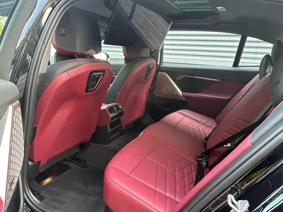 BMW 5 Series BMW 5 Series 2025 530Li Exclusive M Sport Package 2025 — миниатюра 5
