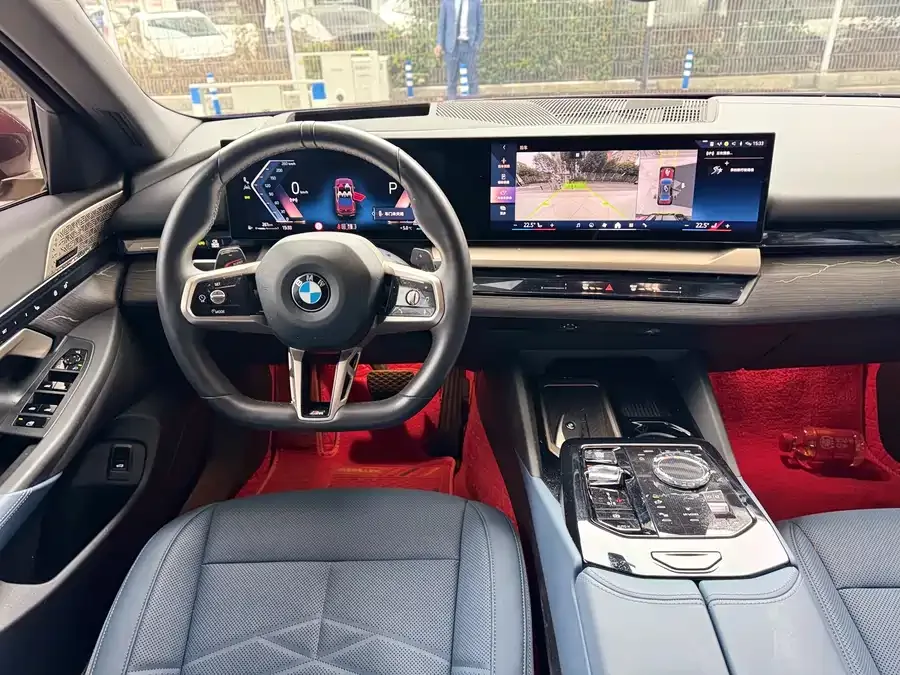 BMW 5 Series BMW 5 Series 2024 530Li Exclusive M Sports Package 2026 — миниатюра 4