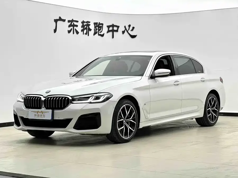 BMW 5 Series 2023