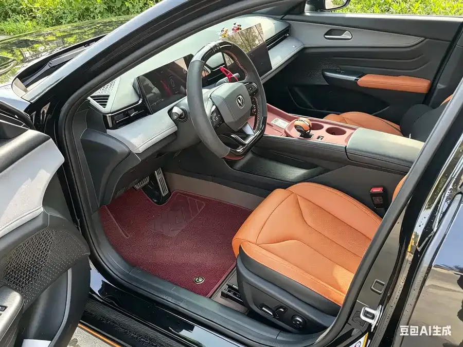 Changan UNI-V Changan UNI-V 2025 third-generation 2.0T JinQing model 2025 — миниатюра 2