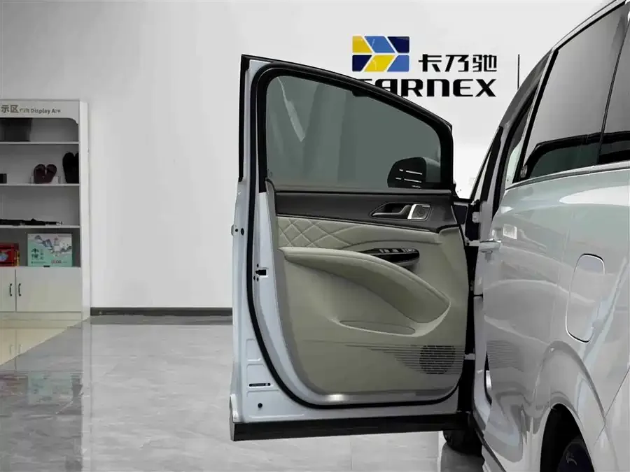BYD D9 BYD D9 2022 DM-i 970 4WD Flagship Model 2023 — миниатюра 2