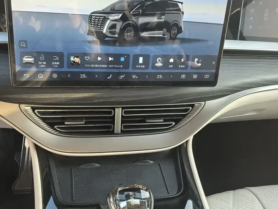 BYD D9 Denza D9 2025 DM-i Intelligent Driving Edition 1020 Four-Wheel Drive Flagship Model 2025 — миниатюра 2