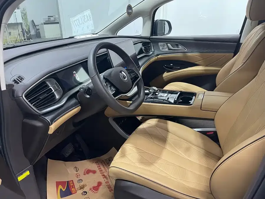 BYD D9 DENZA D9 2024 DM-i 1050 Premium Edition 2025 — миниатюра 2