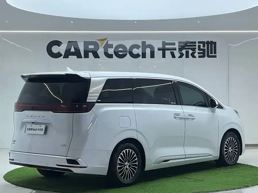 BYD D9 DENZA D9 2022 DM-i 1040 Premium Edition 2024 — миниатюра 2