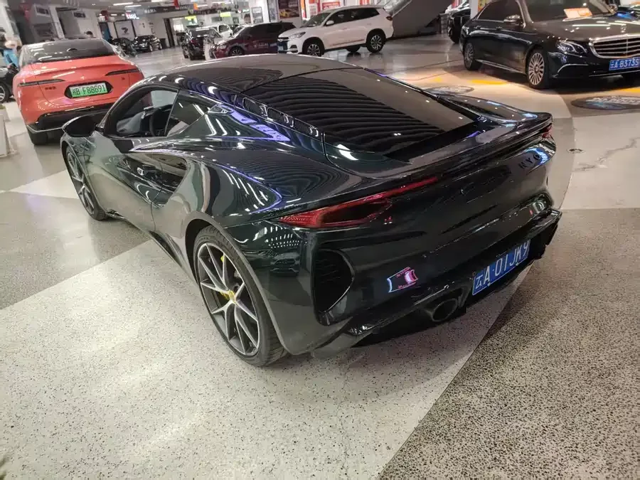 Lotus EMIRA EMIRA 2021 2.0T DCT First Edition 2025 — миниатюра 4