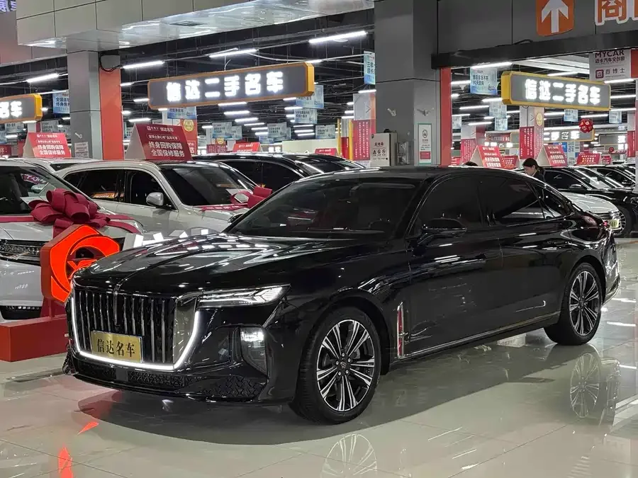 Hongqi H9 Hongqi H9 2024 2.0T Qichang Private Fashion Edition 2025 — фото 1, купить с доставкой в Москву