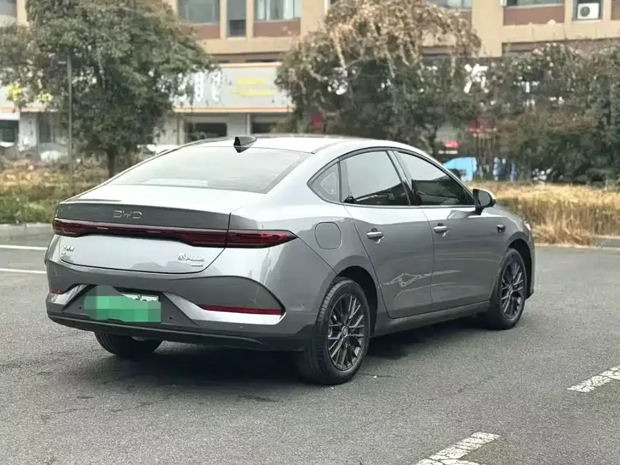 BYD Qin PLUS Qin PLUS 2021 EV 500KM Luxury Edition 2023 — миниатюра 4