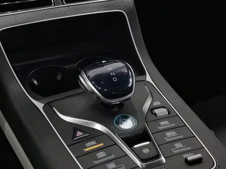 BYD Qin PLUS Qin PLUS 2023 Champion Edition EV 420KM Beyond Edition 2023 — миниатюра 4
