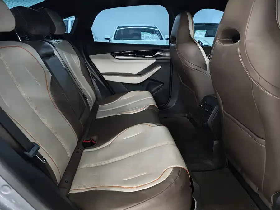 BYD Qin PLUS Qin PLUS 2025 EV 510KM Standard Edition 2025 — миниатюра 3