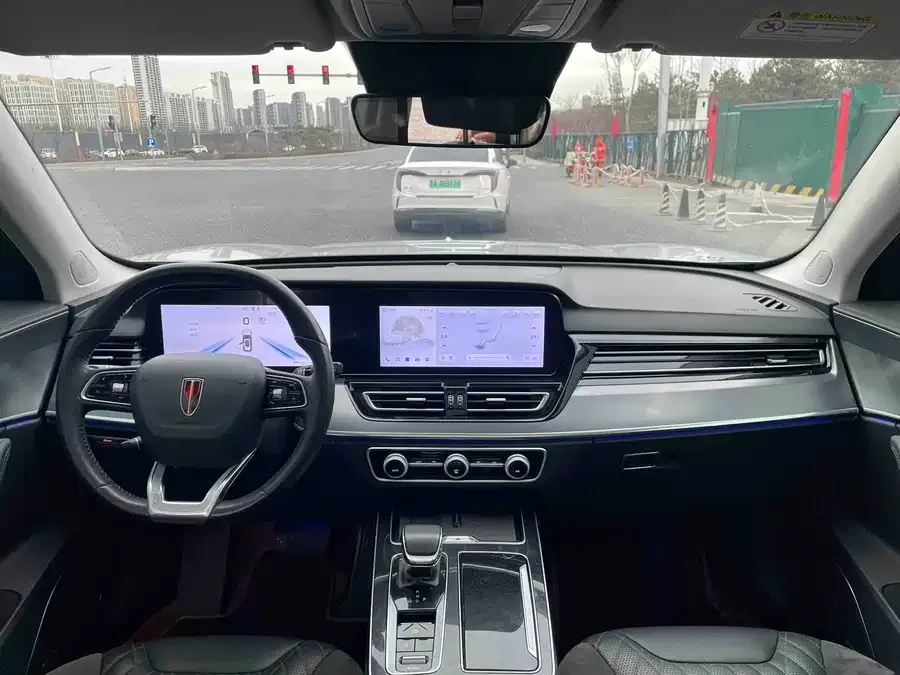 Hongqi HS5 Hongqi HS5 2023 2.0T Flagship Pro Edition 2024 — миниатюра 4