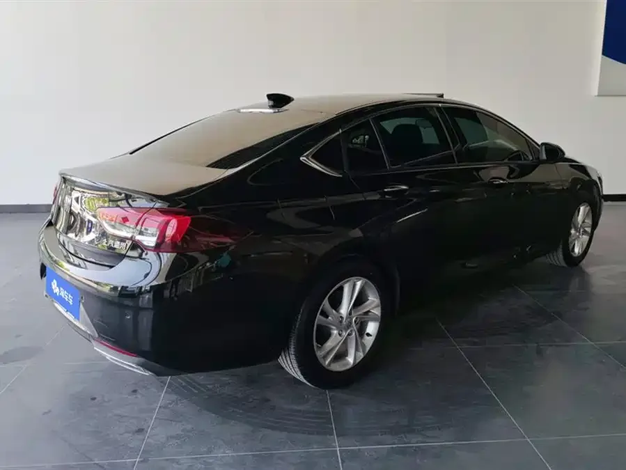 Buick Regal Regal 2024 facelift 25T Super Edition 2025 — миниатюра 3