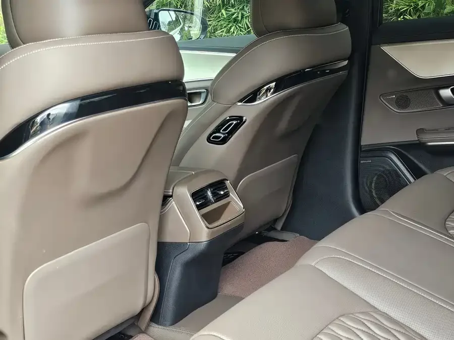 BYD Second-hand Han 2023 DM-i Champion Edition 121KM Prestige Edition 2024 — миниатюра 3