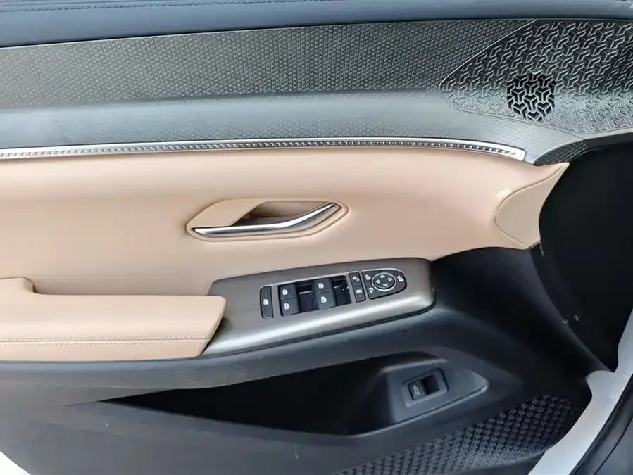 BYD Song Pro New Energy Song Pro New Energy 2025 Second Generation DM-i 75KM Beyond Edition 2025 — миниатюра 4