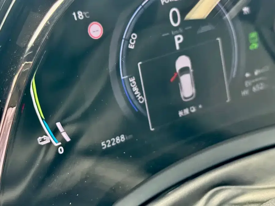 Lexus RX New Energy 2023 450h+ 4WD Enjoy Edition 2023 — миниатюра 3