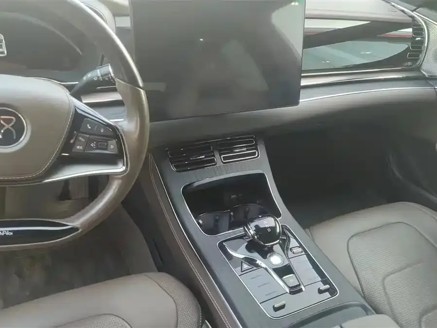 BYD Second-hand Han 2022 DM-i 121KM Premium Edition 2022 — миниатюра 4