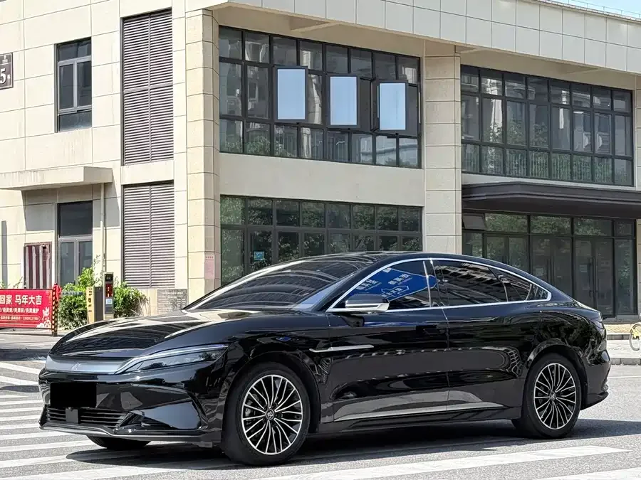 BYD Second-hand Han 2024 EV Honor Edition 506KM Front-wheel Drive Premium 2024 — фото 1, купить с доставкой в Москву